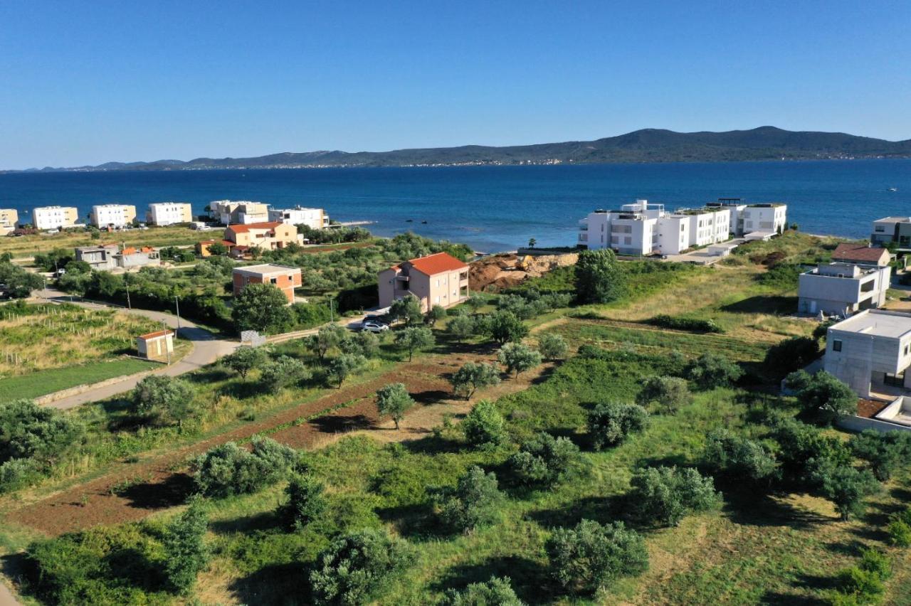 Apartments Borna Сукошан Экстерьер фото